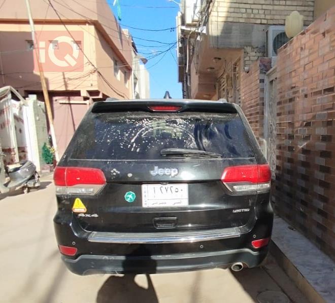 جیپ گراند شیرۆکی